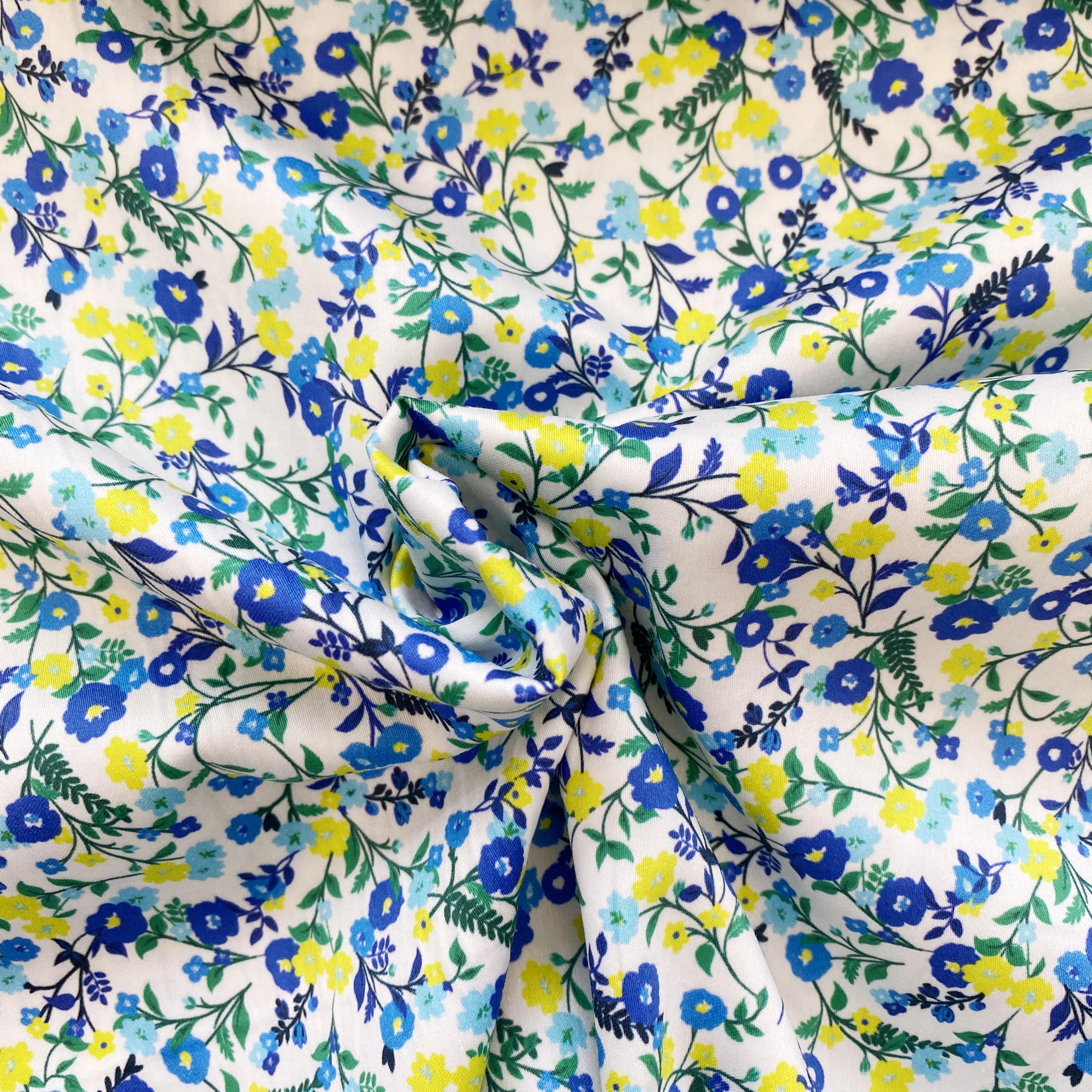 Lizzie - Blue and Yellow