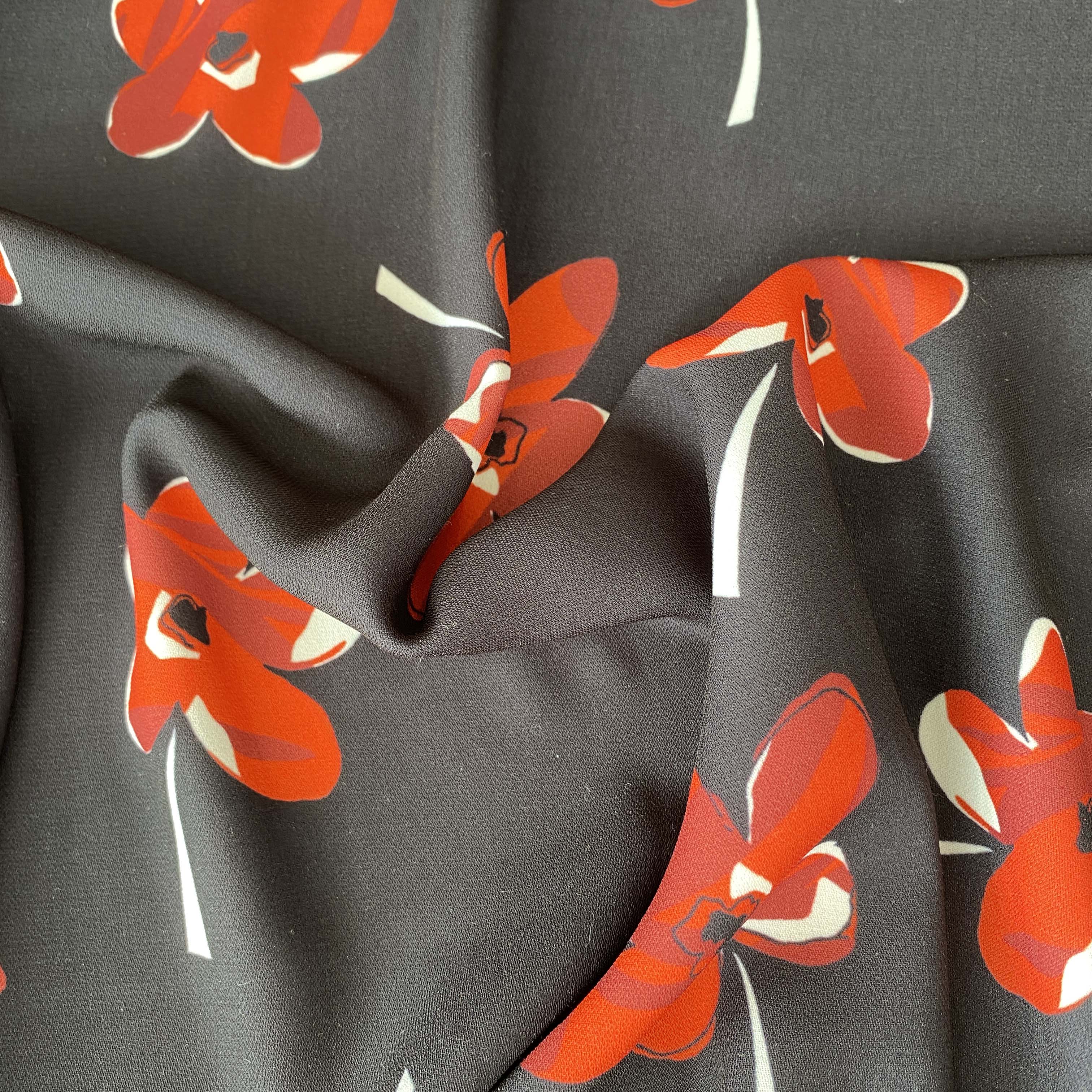 Madrid Crepe - Red / Black