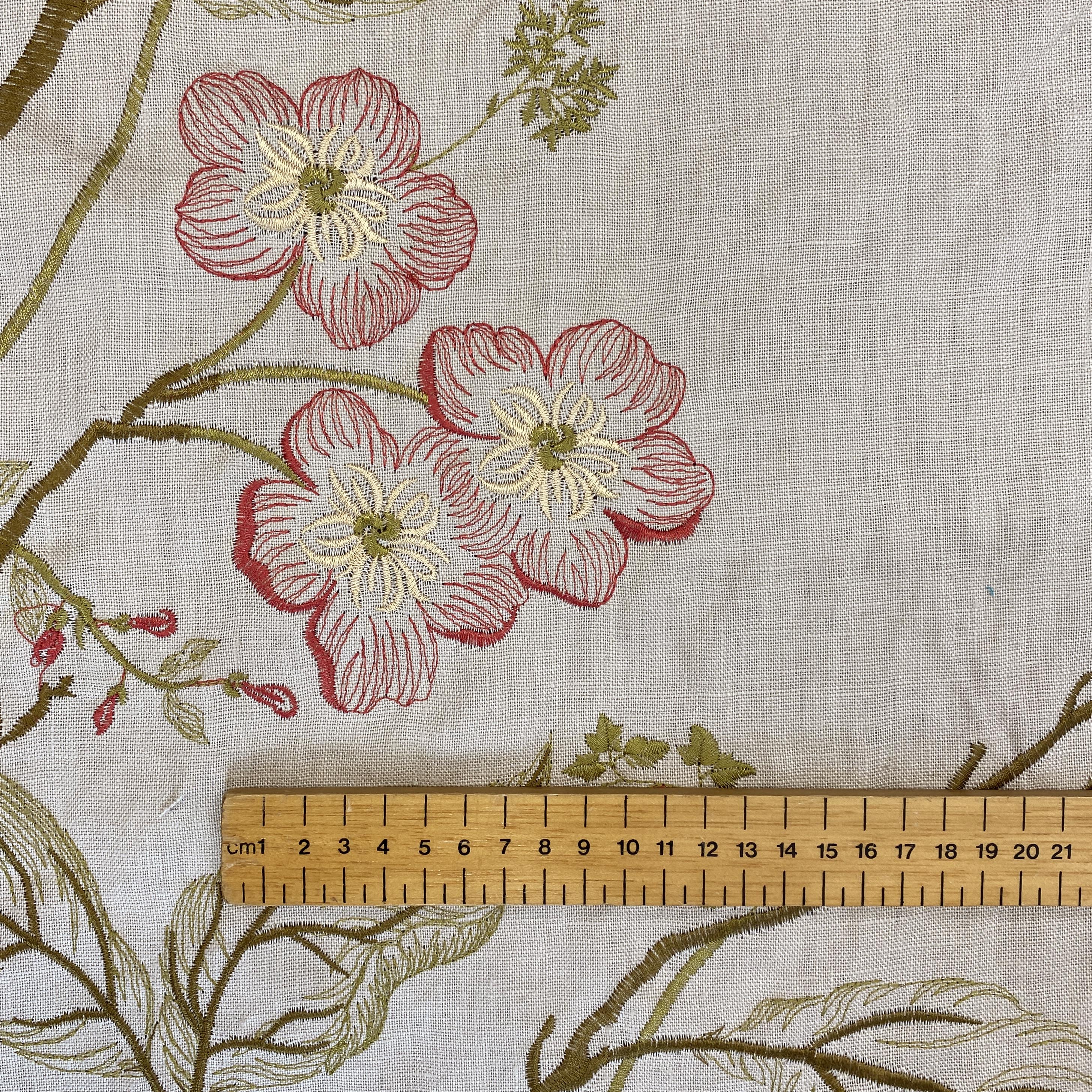 Rustic Rural Florals - 139cm x 270cm