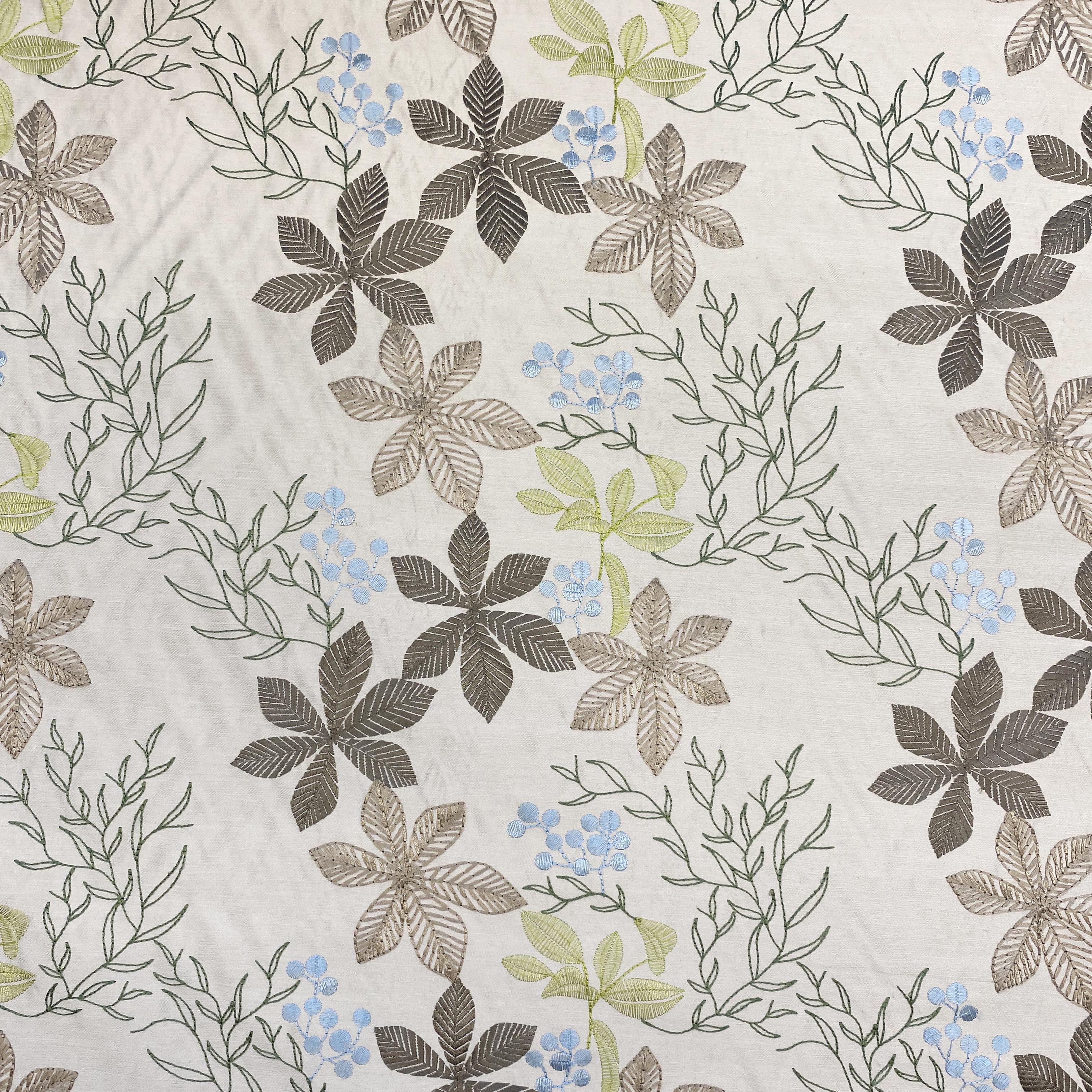 Oriental Latte Flowers - 130cm x 170cm