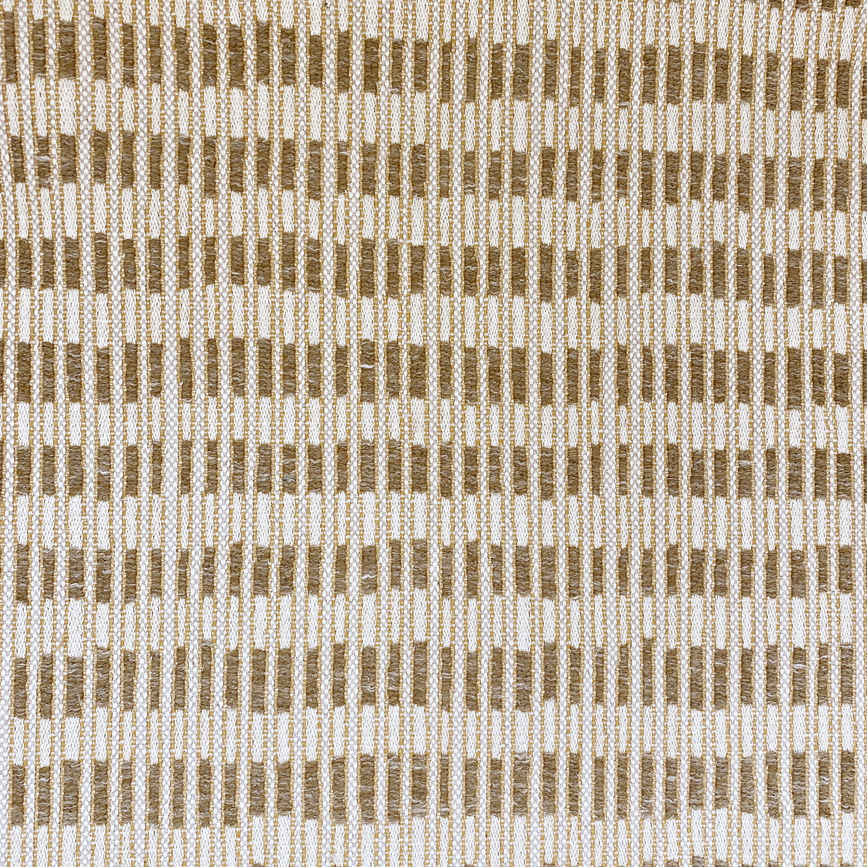 Roussillon Hay - 140cm x 120cm