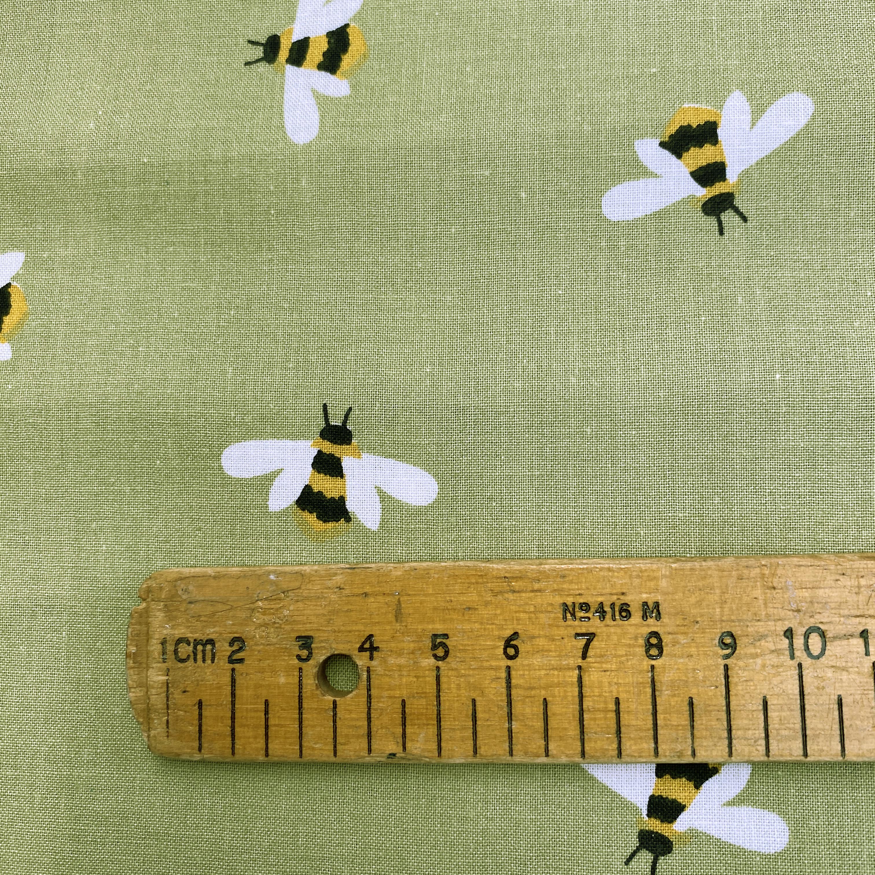 Buzzing Bees Green