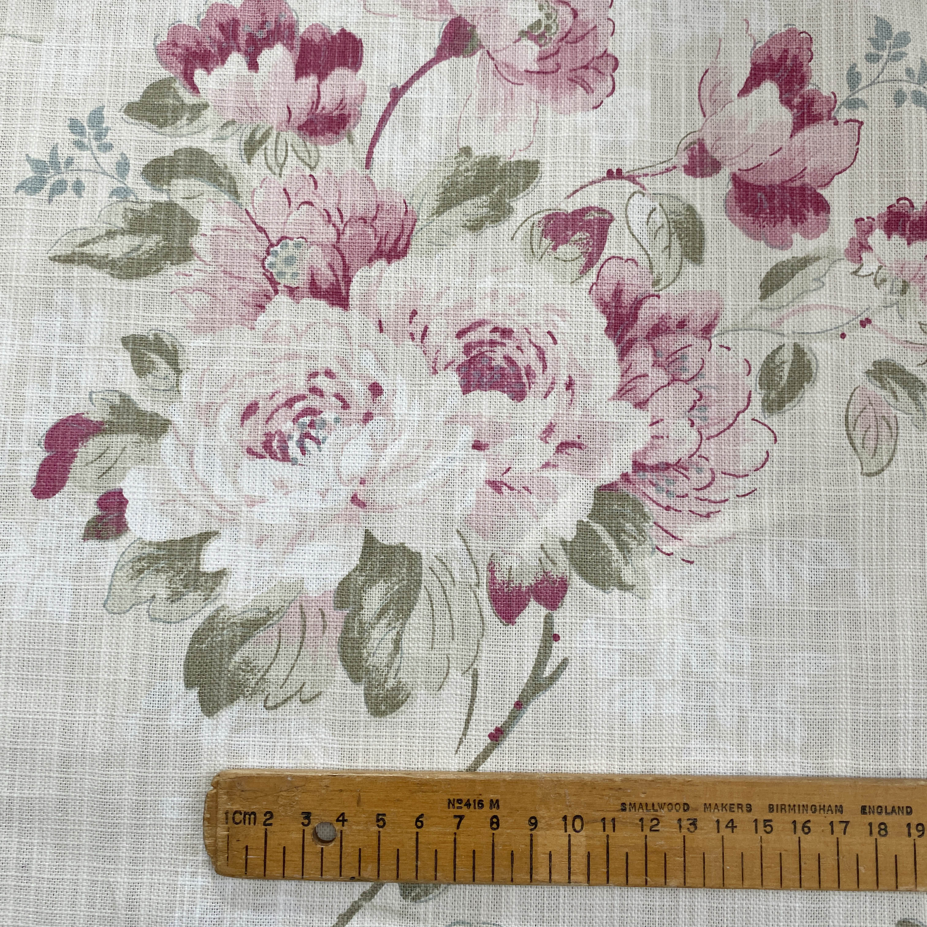 Chatsworth - 139cm x 275cm