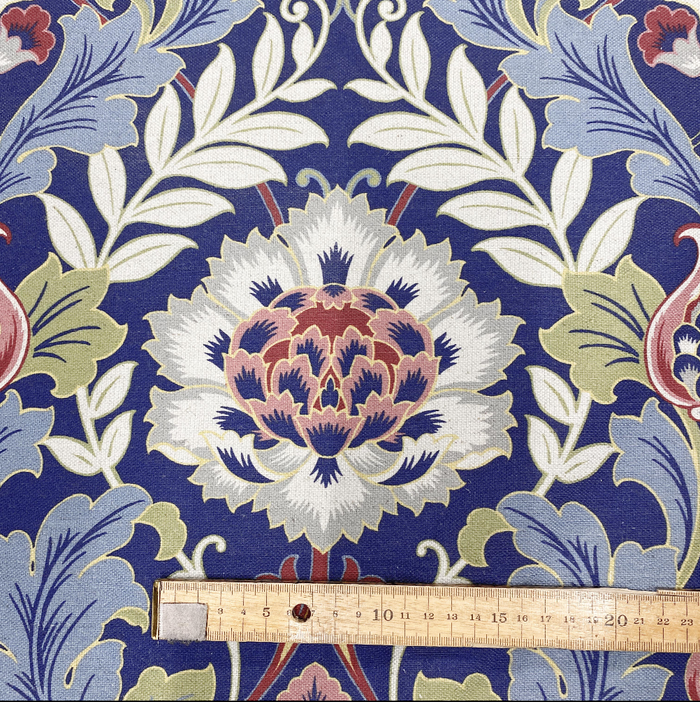 Kelmscott - Thistle Blue - 139cm x 440cm
