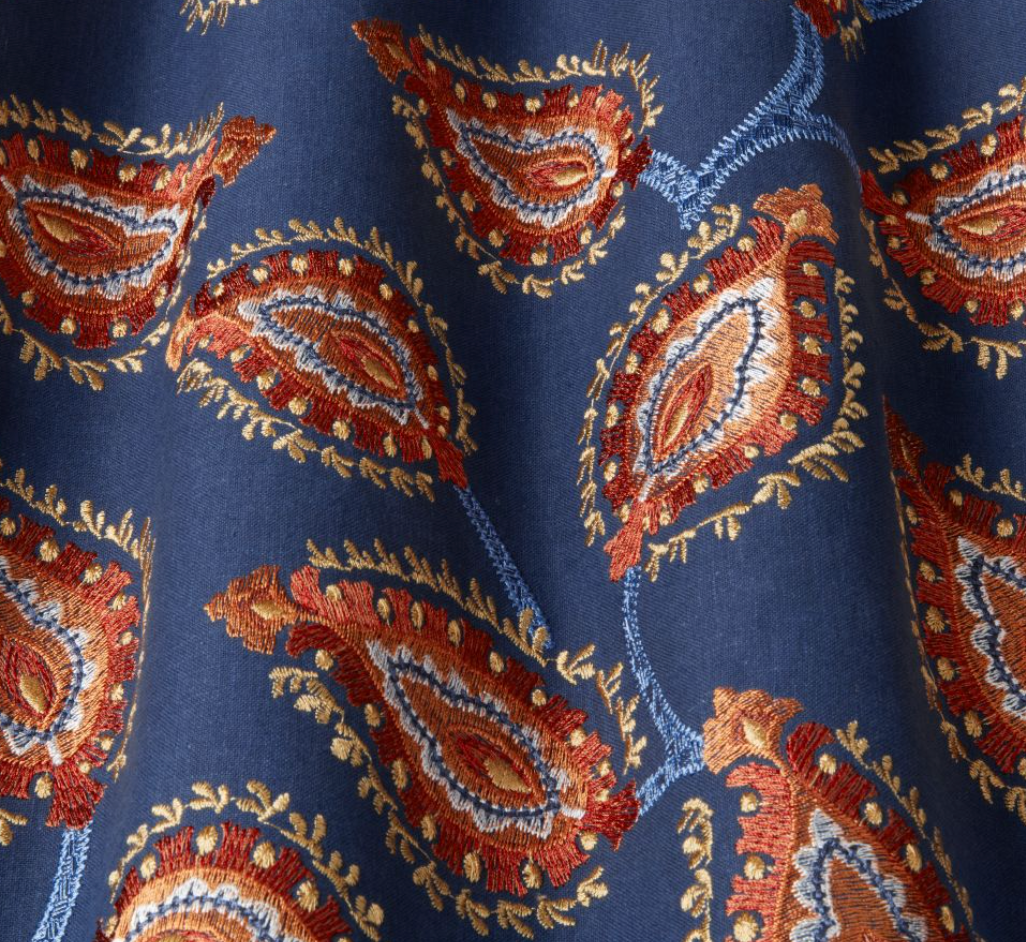 Sestriere Indigo Embroidered - 139cm x 130cm