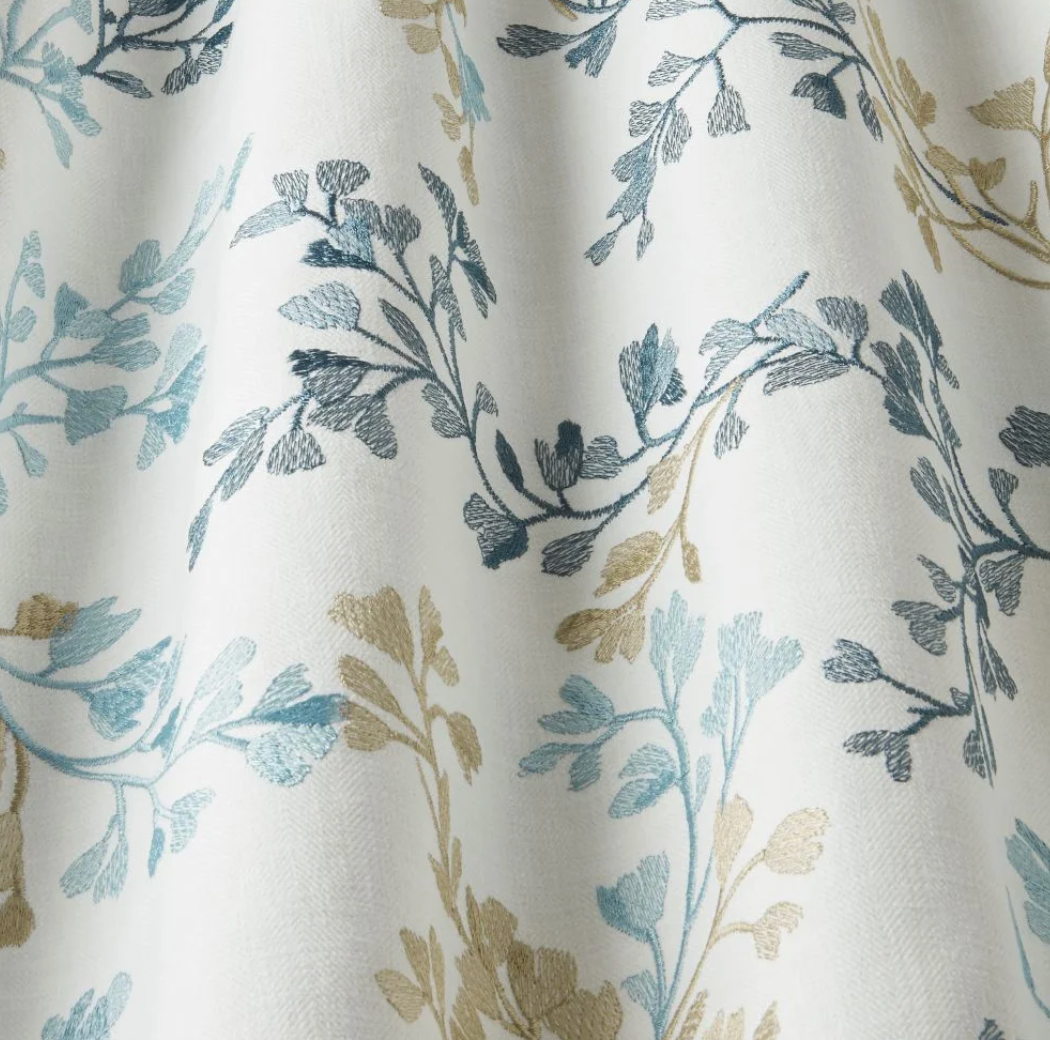 Willowbrook Sky Embroidered - 140cm x 180cm