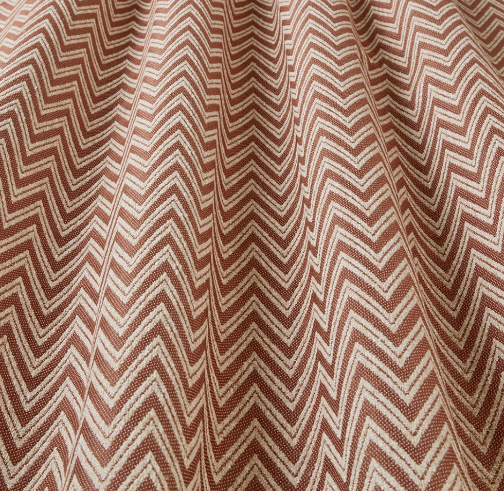 Chromatic - Harissa Woven - 139cm x 125cm
