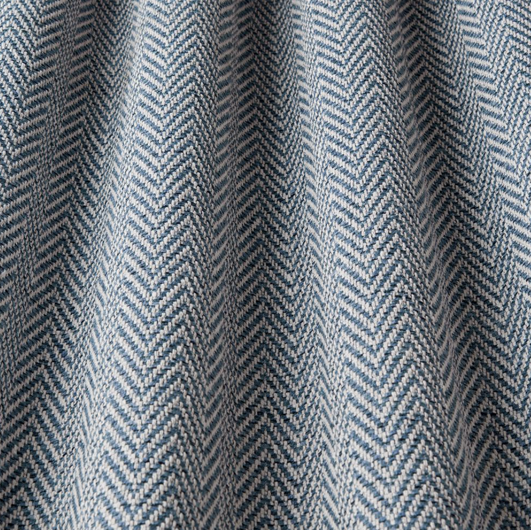 Summit Navy Woven - 140cm x 95cm