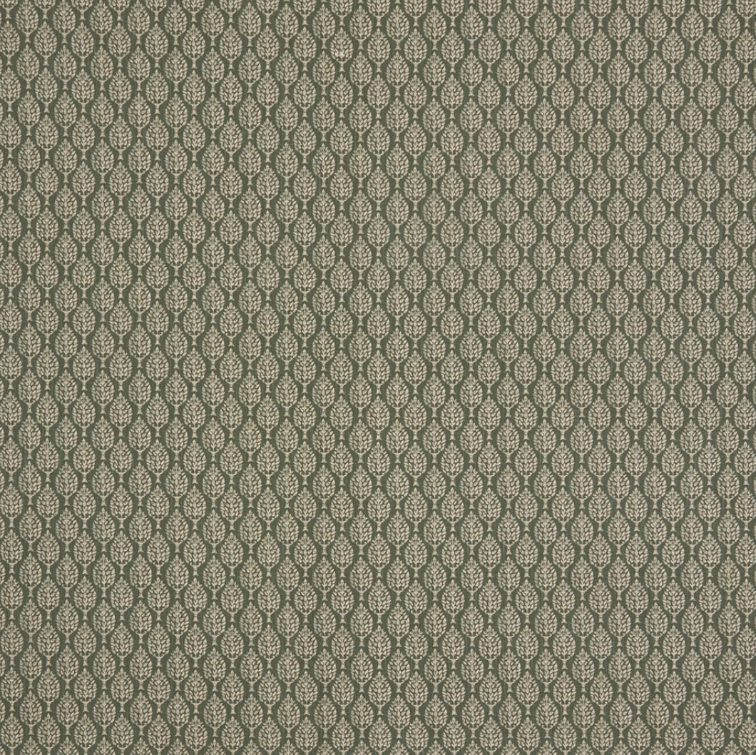 Kemble - Spruce - 139cm x 120cm