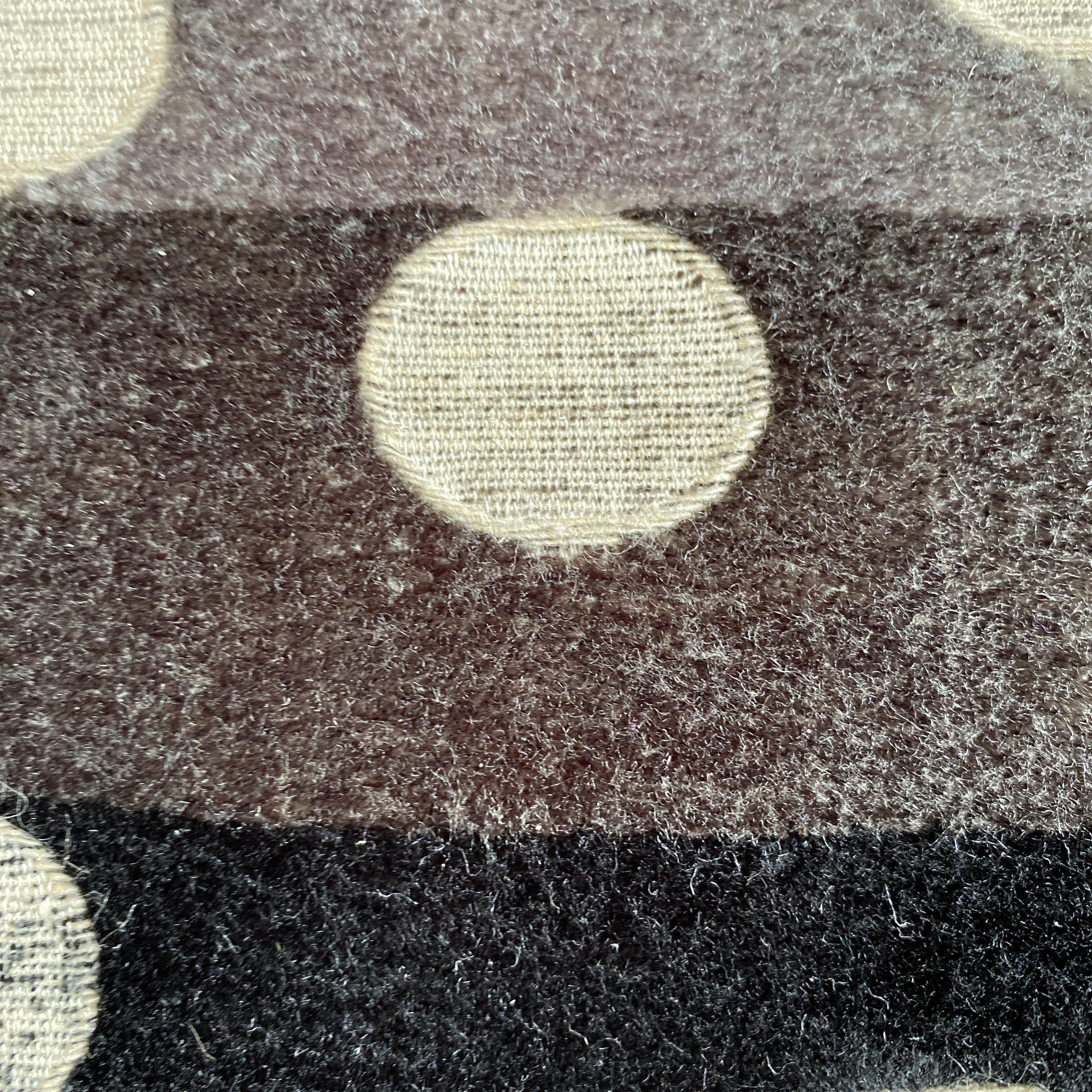 Velour Retro Circles