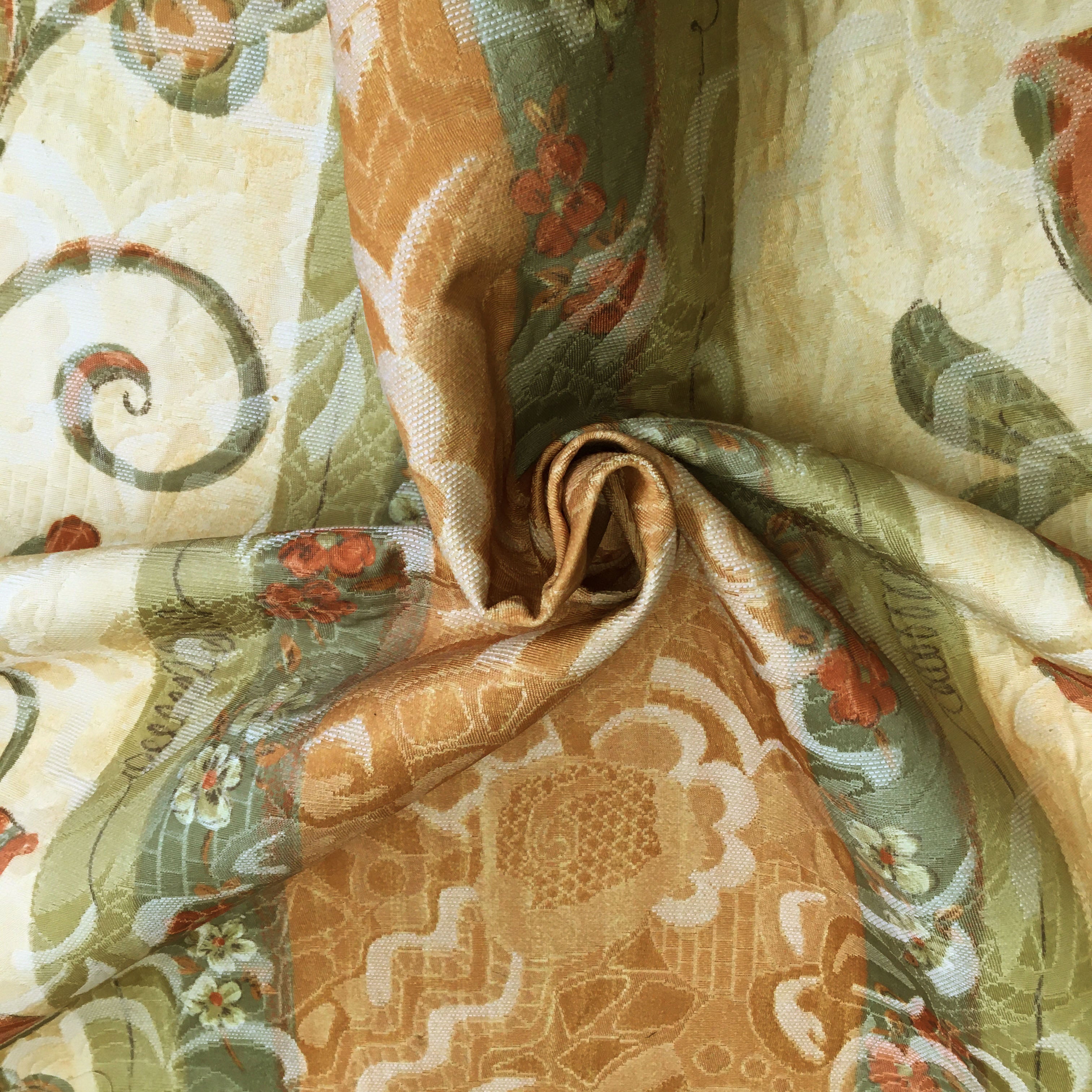 Retro Floral Brown and Beige