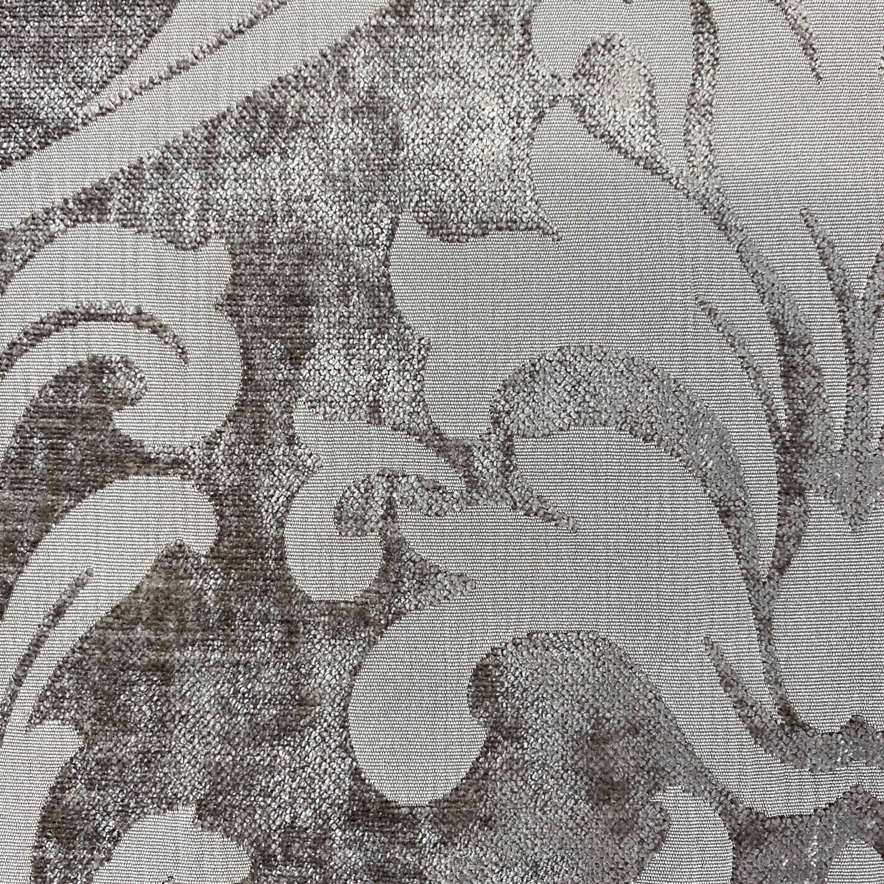 Silver Regency - 139cm x 450cm