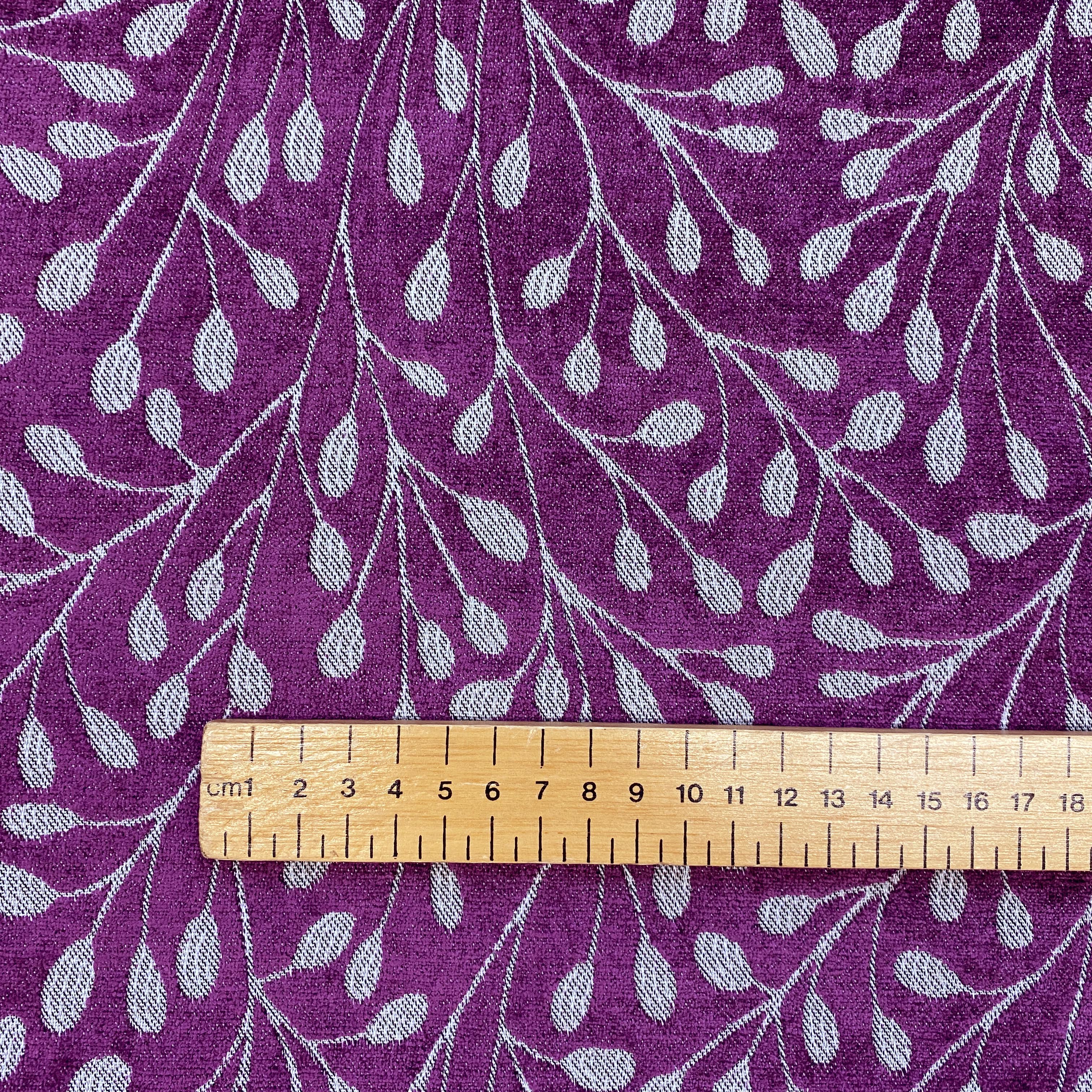 Purple Passion Leaves - 140cm x 280cm