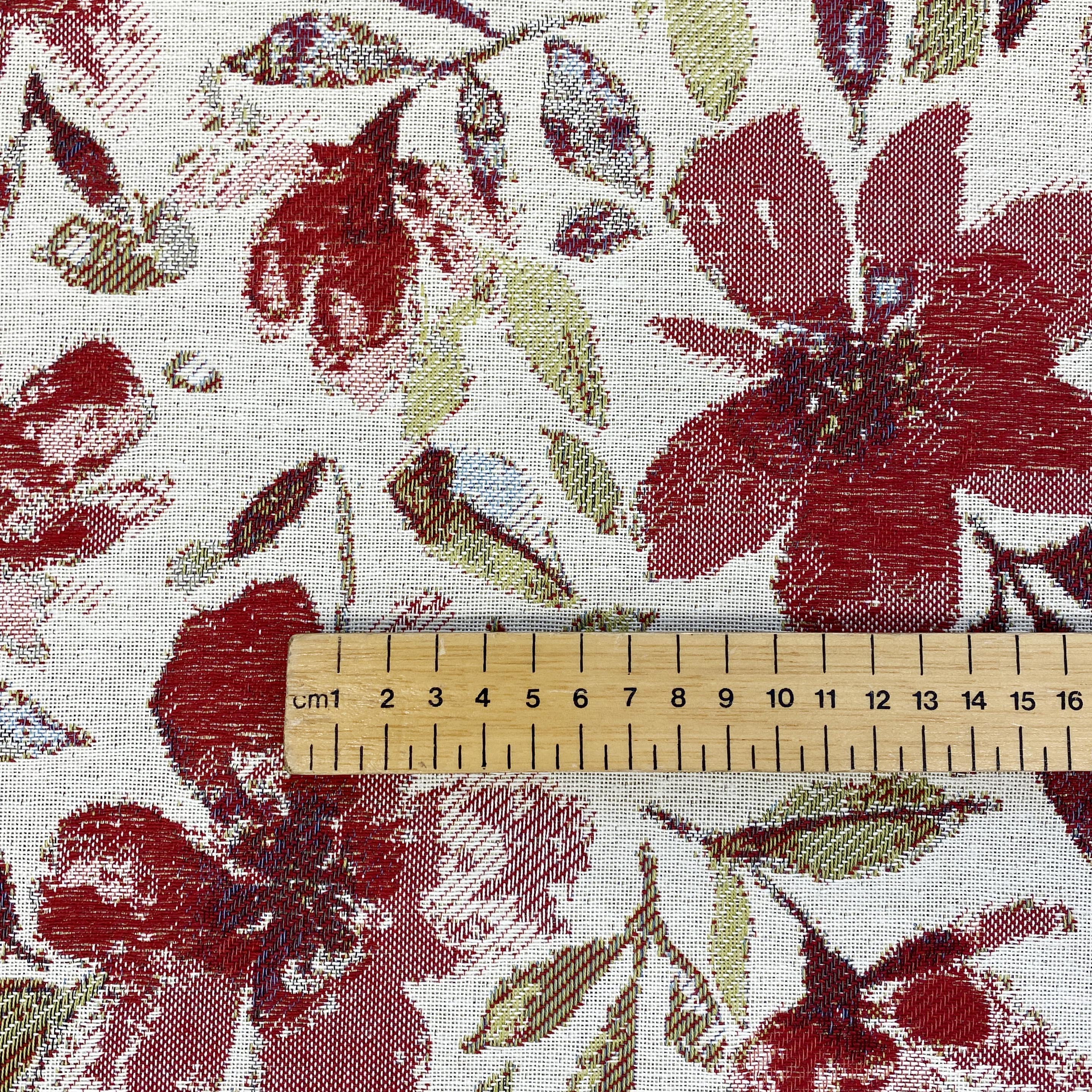 Rustic Reds - 140cm x 220cm