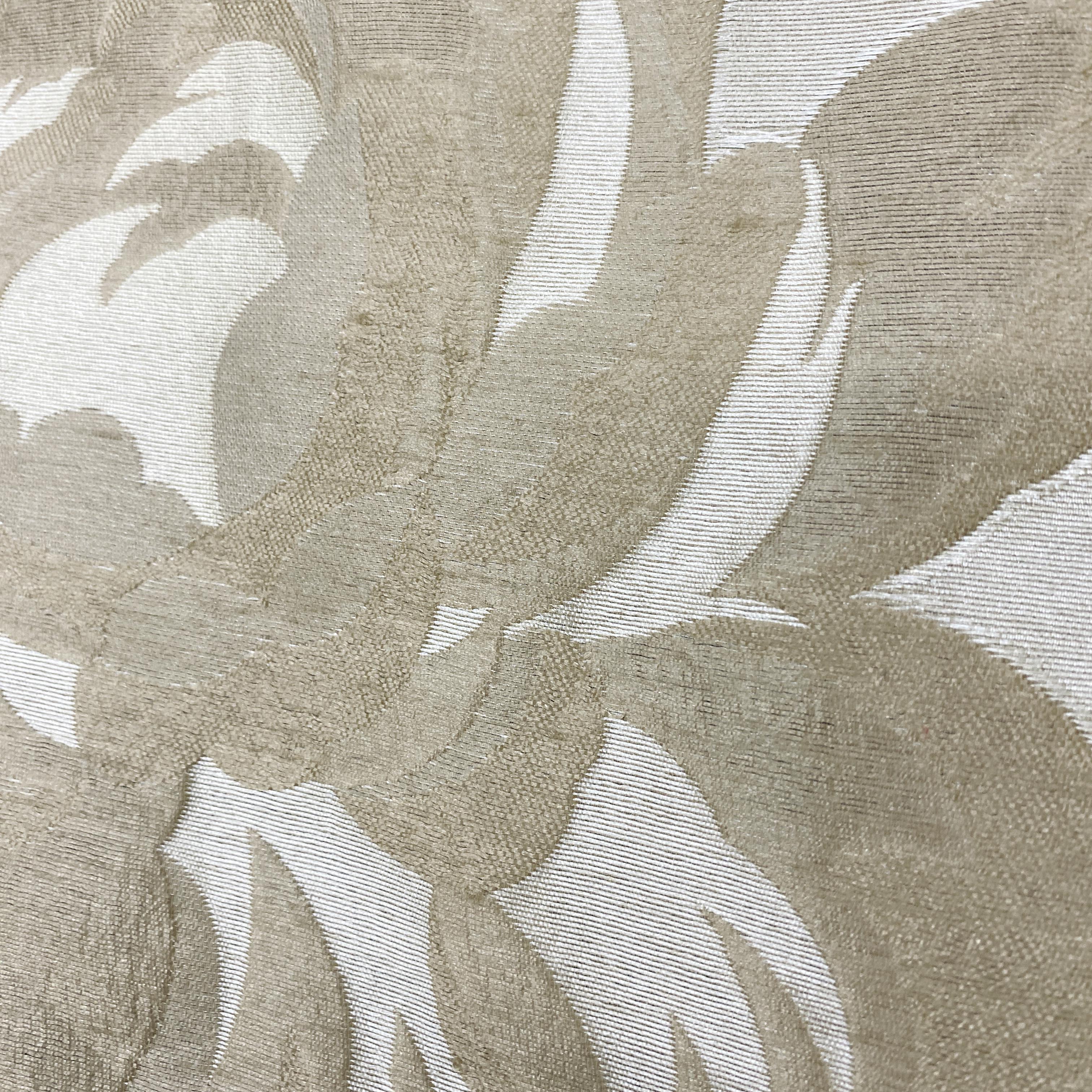 Golden Gorgeous Flowers - 140cm x 630cm