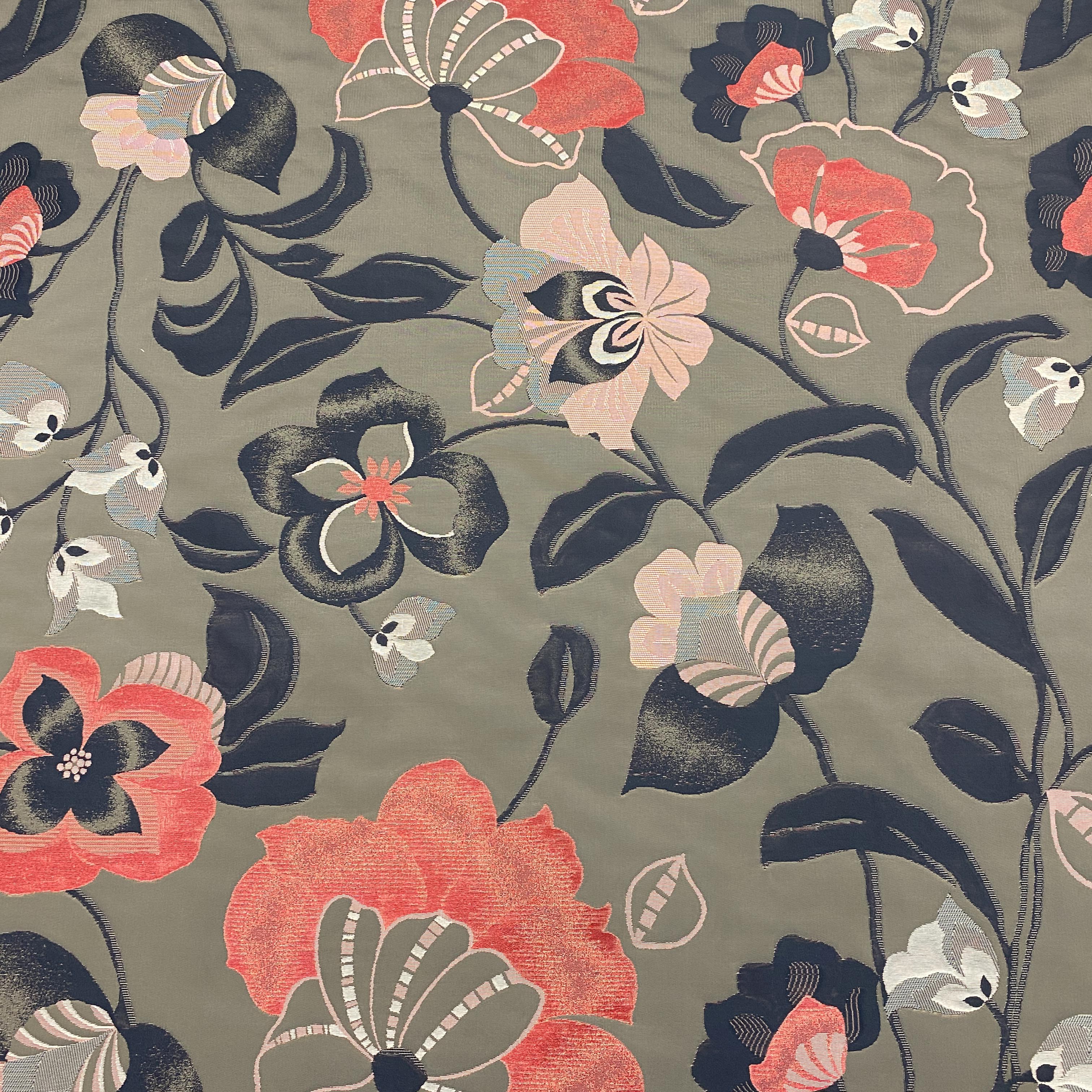 Oriental Flowers - 150cm x 450cm