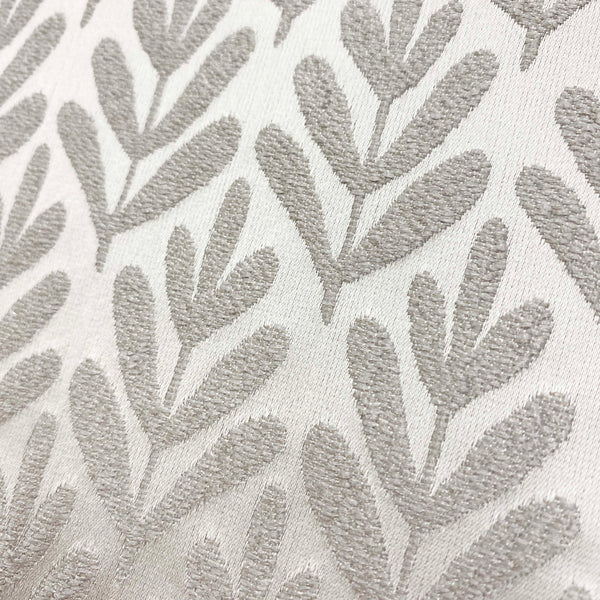 Silver Soft Leaves - 140cm x 250cm