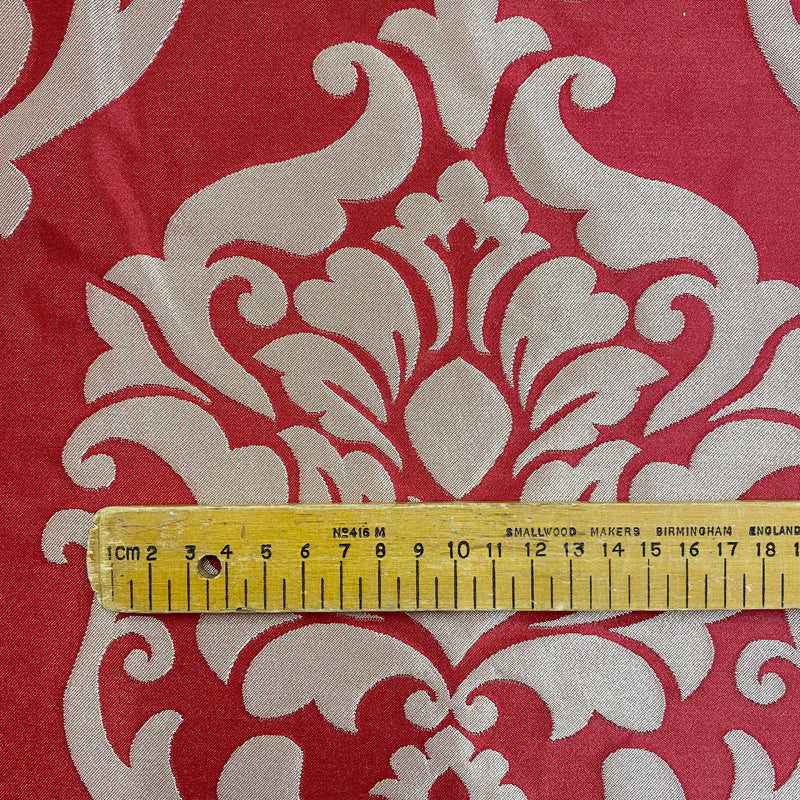 Regal Royal Red - 145cm x 130cm