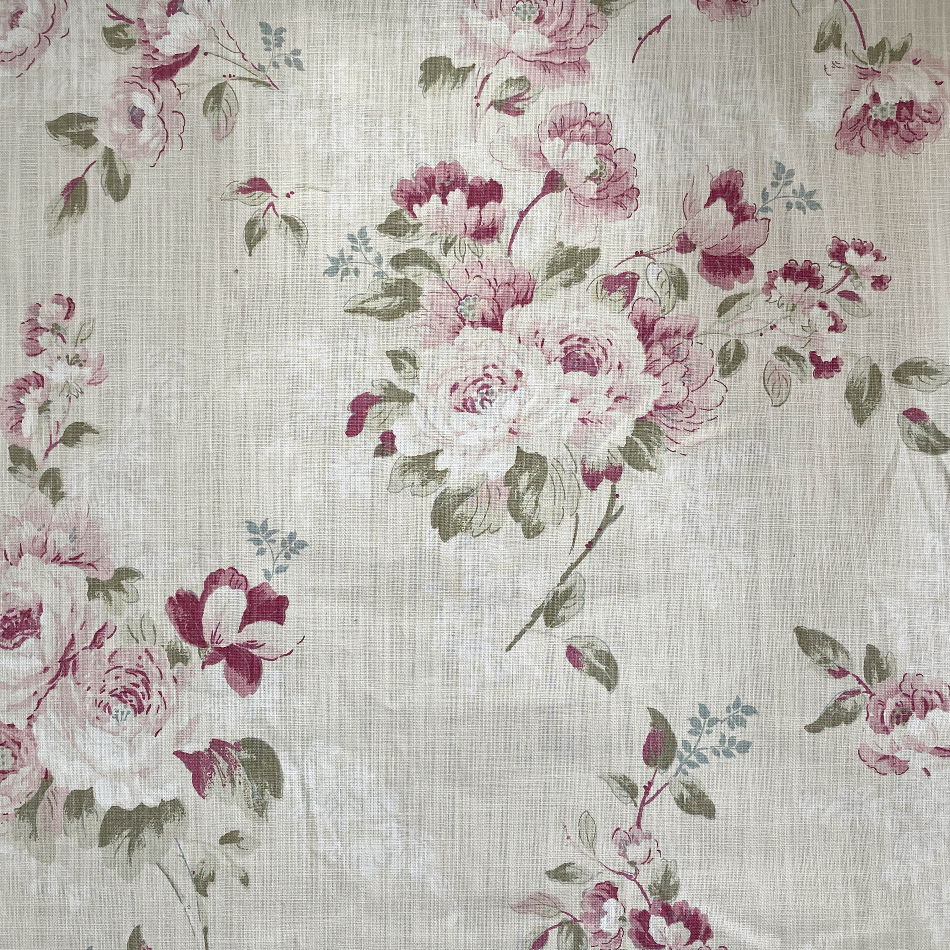 Chatsworth - 139cm x 275cm