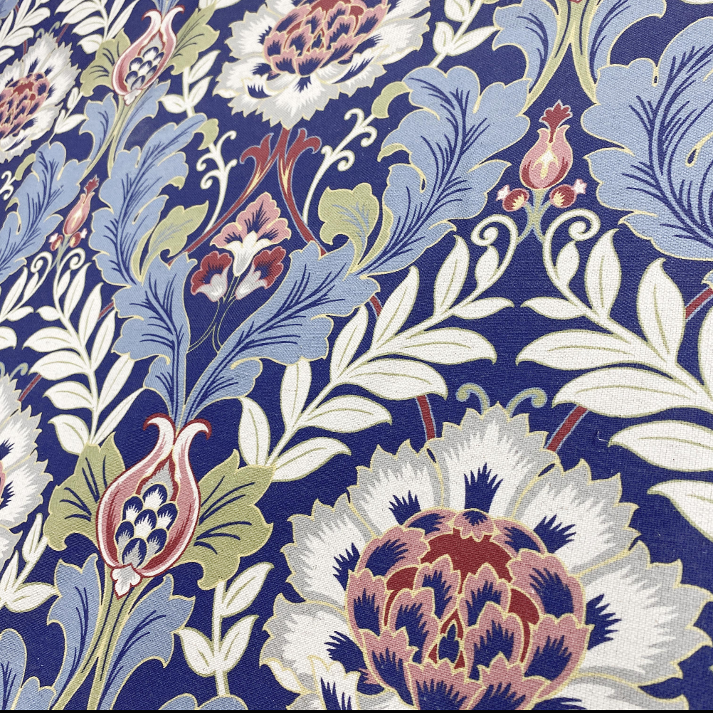 Kelmscott - Thistle Blue - 139cm x 440cm
