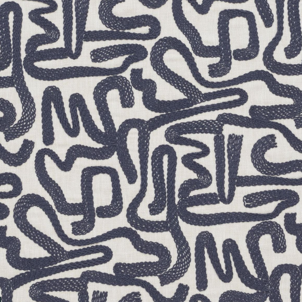 Script Twilight Embroidered - 140cm x 245cm