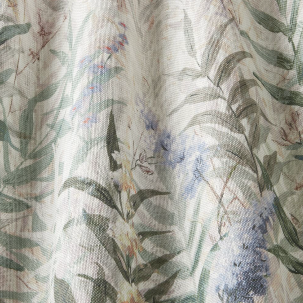 Wildflower Fields - Mint - 139cm x 125cm